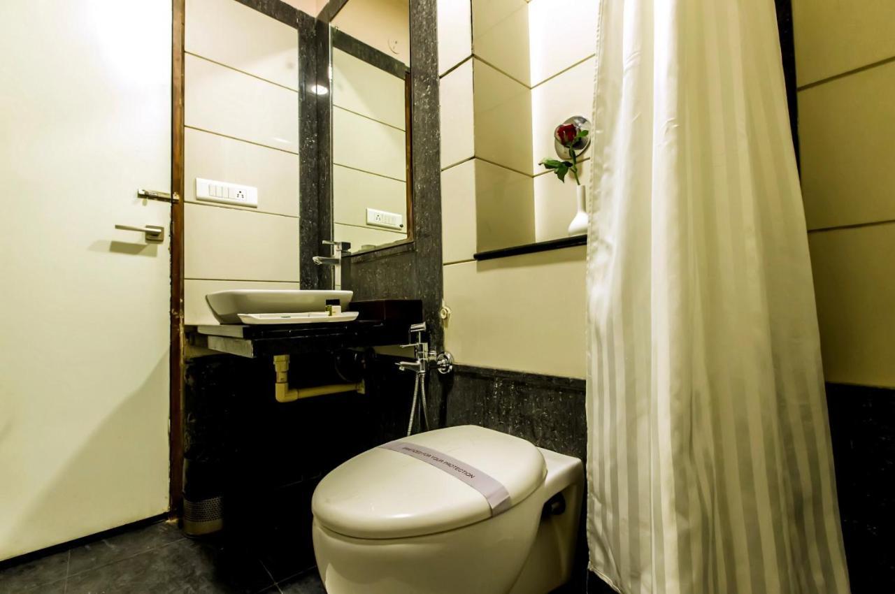 Hotel Golden Manor ชัยปุระ ภายนอก รูปภาพ